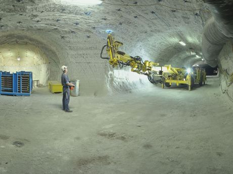 Roof anchors in the Gorleben mine